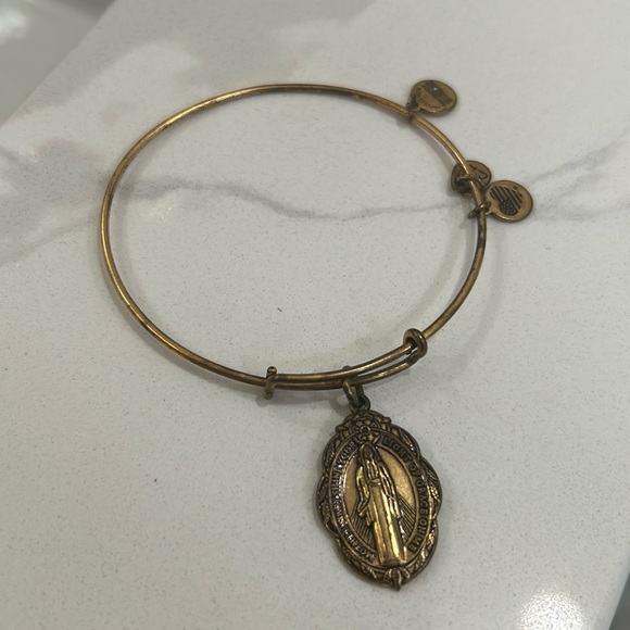 The Virgin Mary Alex and Ani Bracelet - Picture 2 of 4